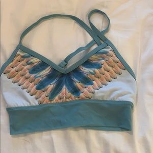 SOLD! Alo yoga sports bra